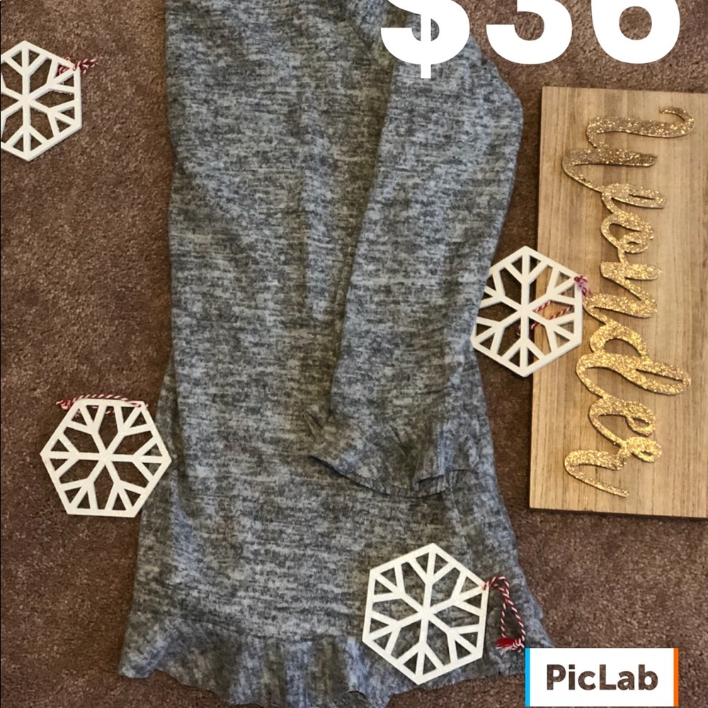 Lightweight ruffle sweater